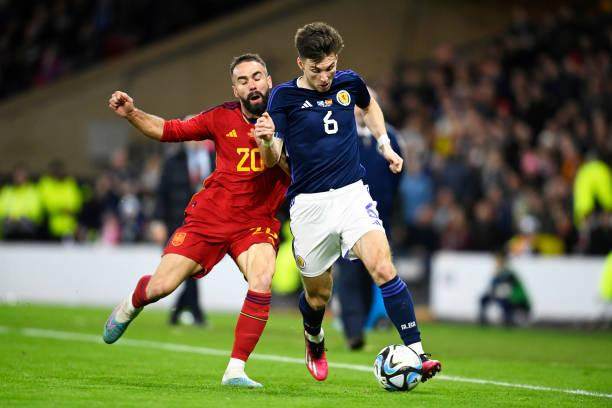 乐鱼网站-新帅ABCD计划全部落空！西班牙队改革任重道远