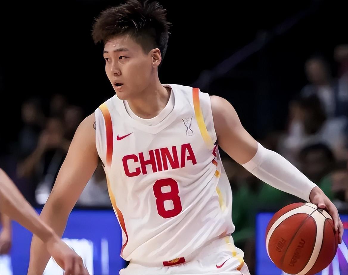 乐鱼体育下载-世预赛迎来关键转折！中国男篮连获三个好消息，赢球直接升至第二