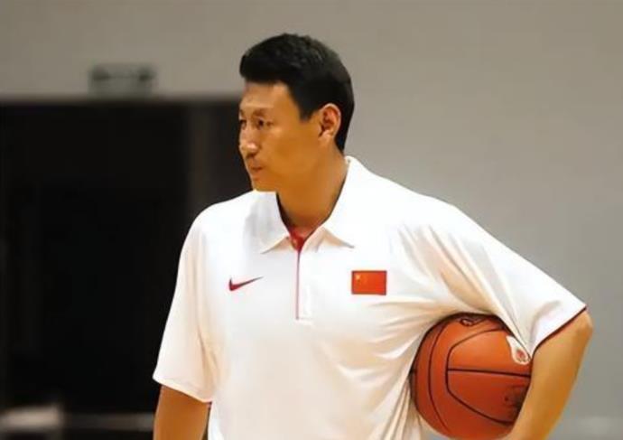 三年禁赛期满,李楠即将复出,可能取代许利民成为首钢新主帅