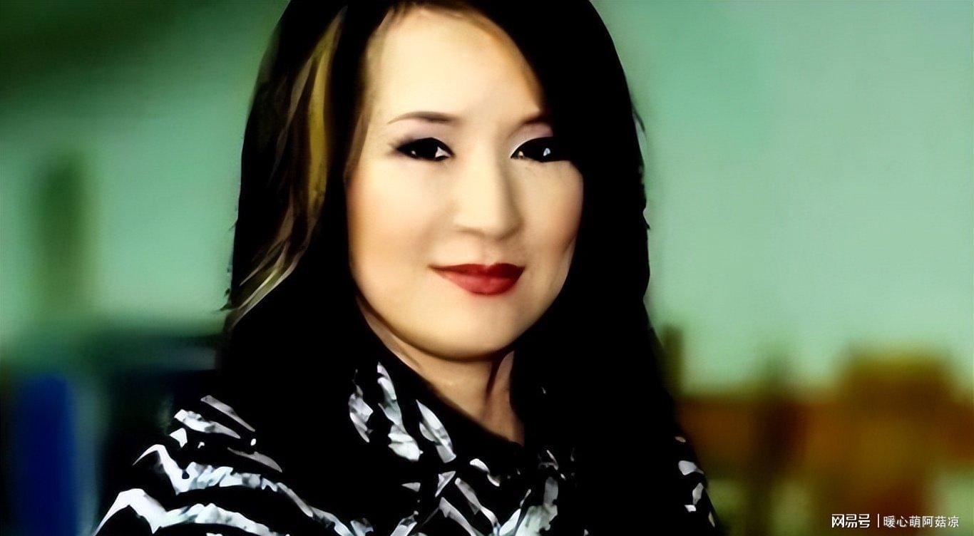 乐鱼体育官方网站-原来早已不是中国籍，被老外“玩腻”后回国，郑绪岚现状令人唏嘘